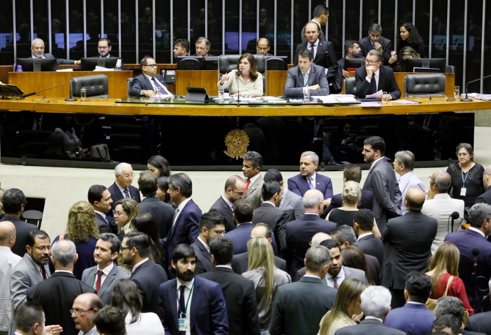 Câmara aprova projeto que obriga agressor a ressarcir SUS em caso de violência doméstica
